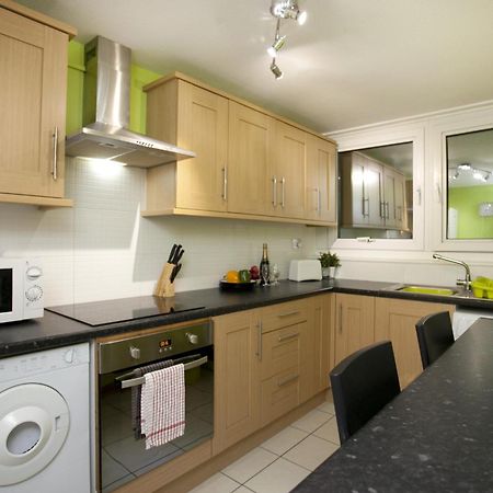 Emporium Apartments: Spacious City Centre Living with Full Kitchen Nottingham Room photo